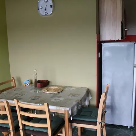 Primavera Apartment *